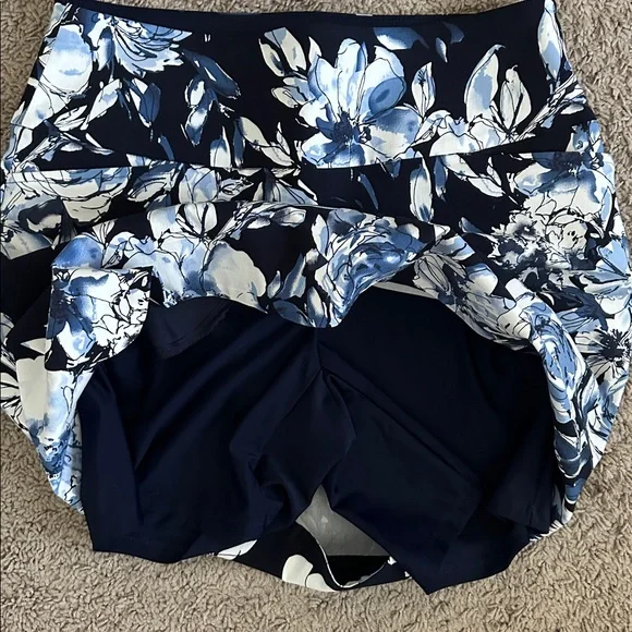 S.C. & CO. Women's Comfortable Stretch Double Wraparound Skort - Picture 8 of 12